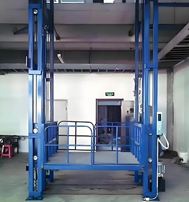 太康导轨式升降货梯