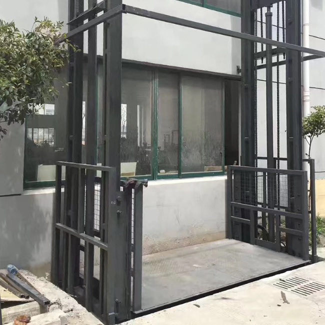 太康5吨室外升降货梯